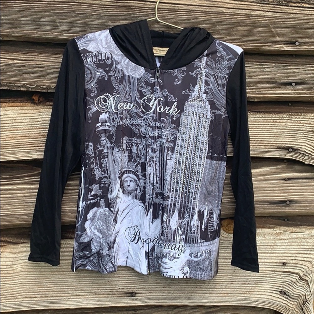 Free❤️ New York zip up hoodie NWT
